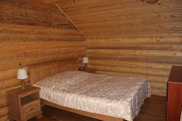 Privatna Sadiba Chalet 奥尔亚维奇克 外观 照片
