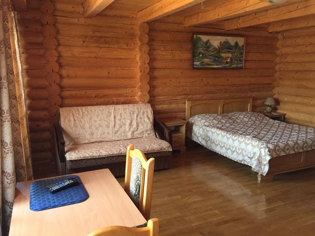 Privatna Sadiba Chalet 奥尔亚维奇克 外观 照片